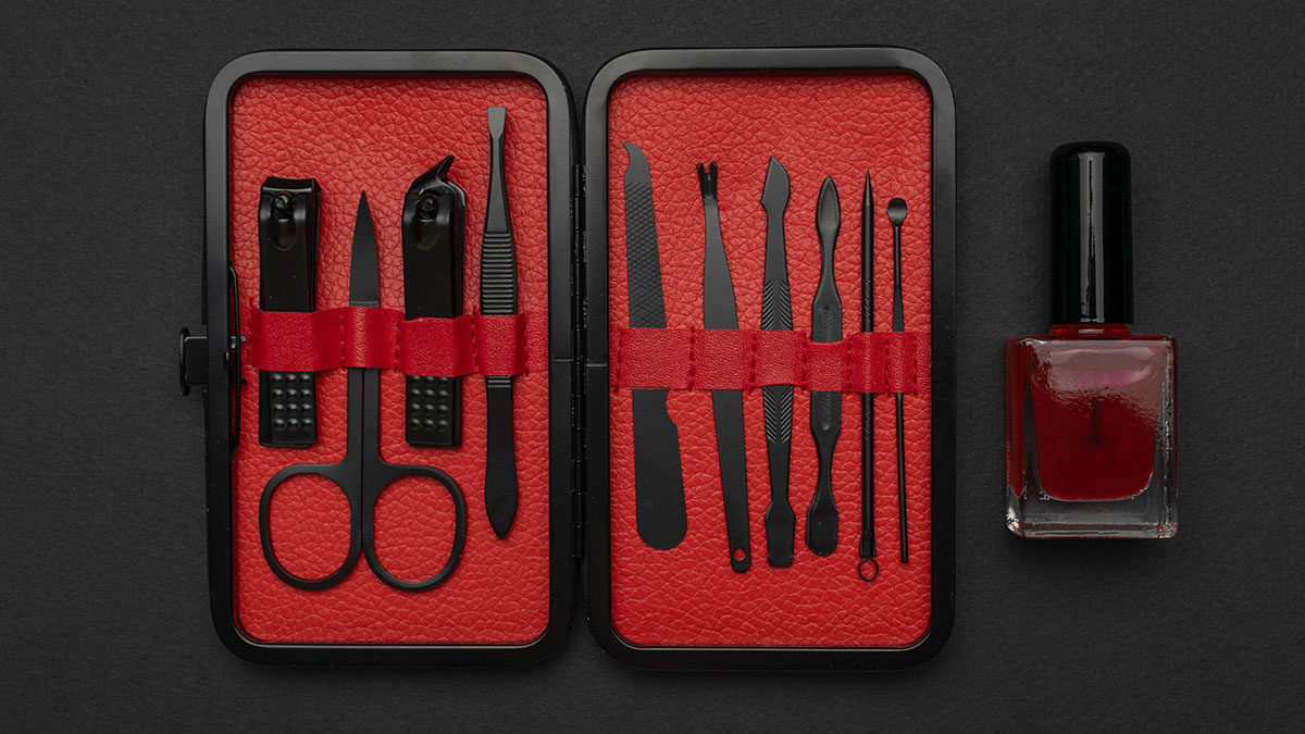 Manicure kit professional